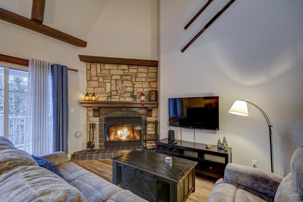 Les Manoirs Wpool & Hot Tub Near Village 120-8 Mont-Tremblant Bagian luar foto