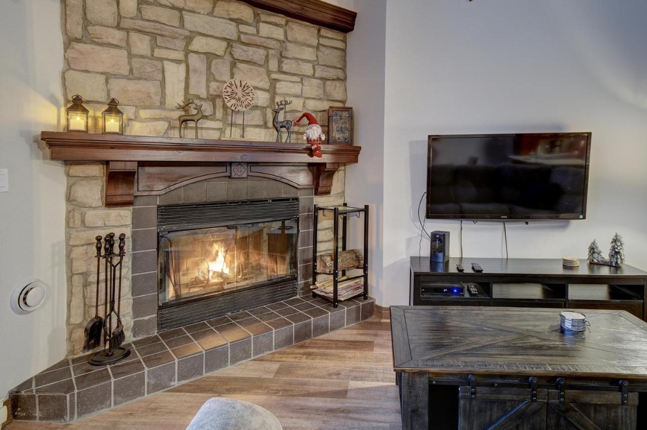 Les Manoirs Wpool & Hot Tub Near Village 120-8 Mont-Tremblant Bagian luar foto